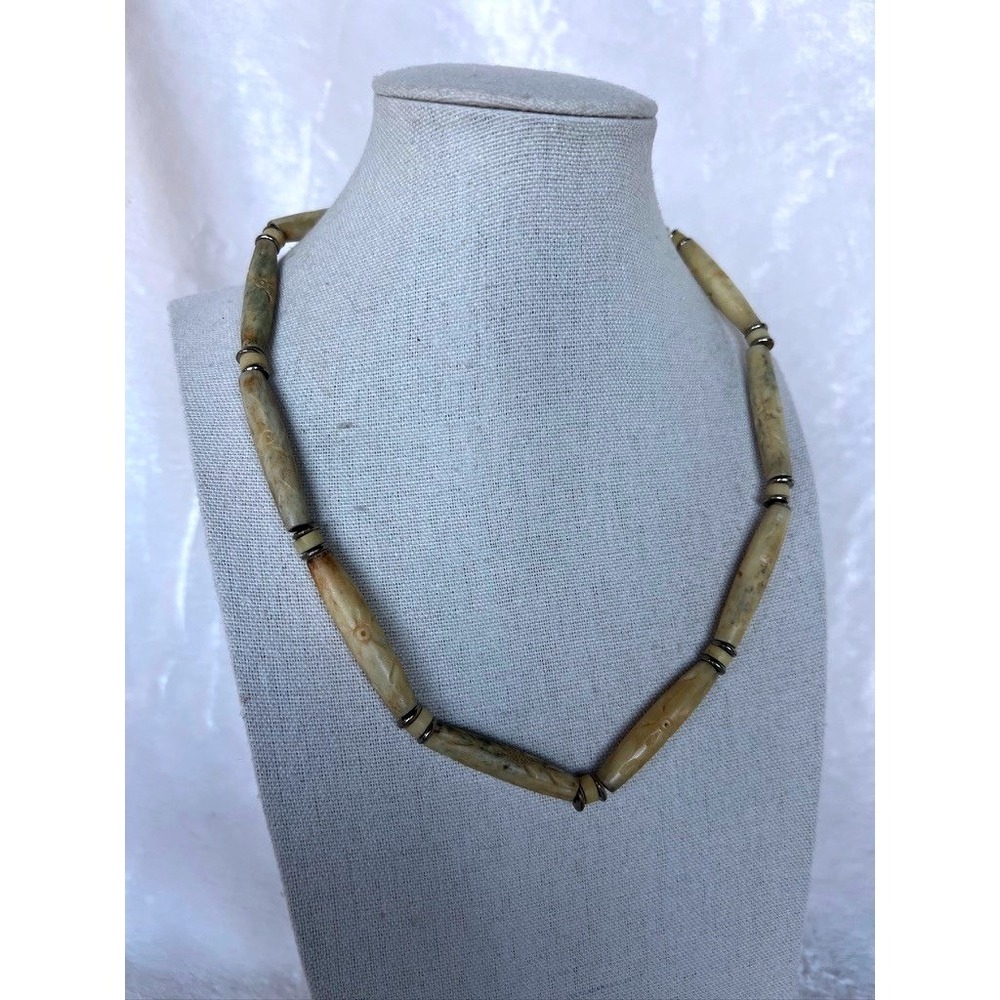 Carved Bone Bead Necklace 18" Cream Tan Floral Boho‎ Vintage Bovine Desert Core
